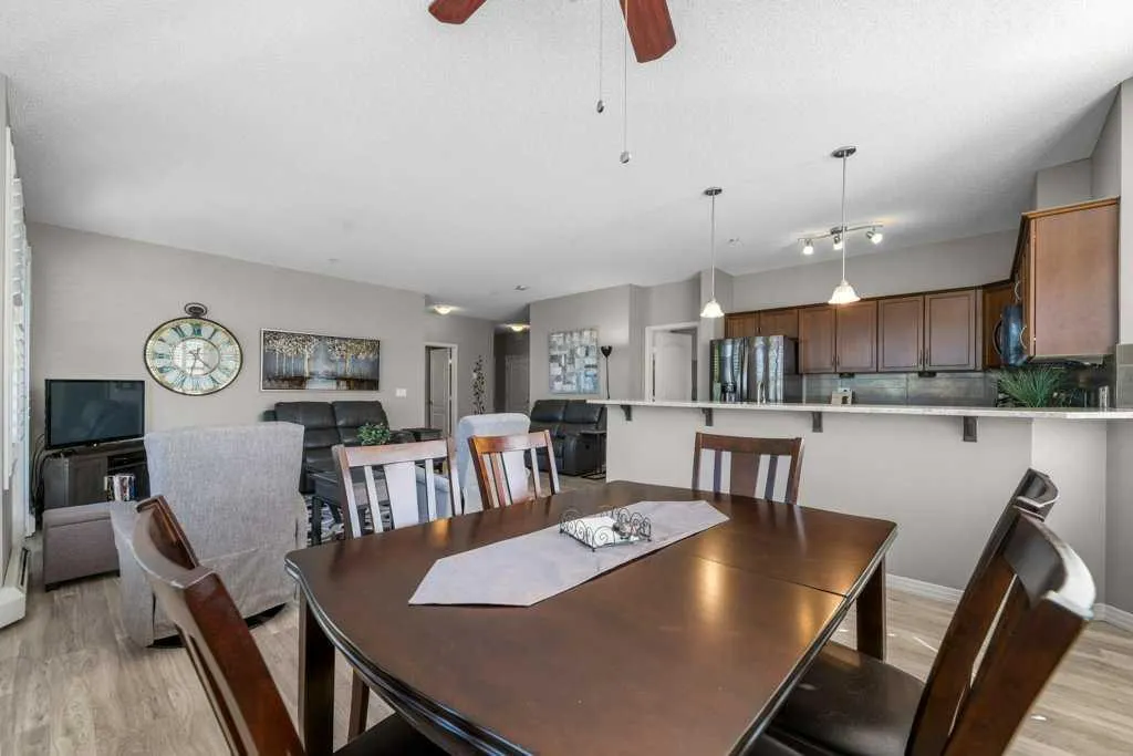 1 Crystal Green Lane, #129