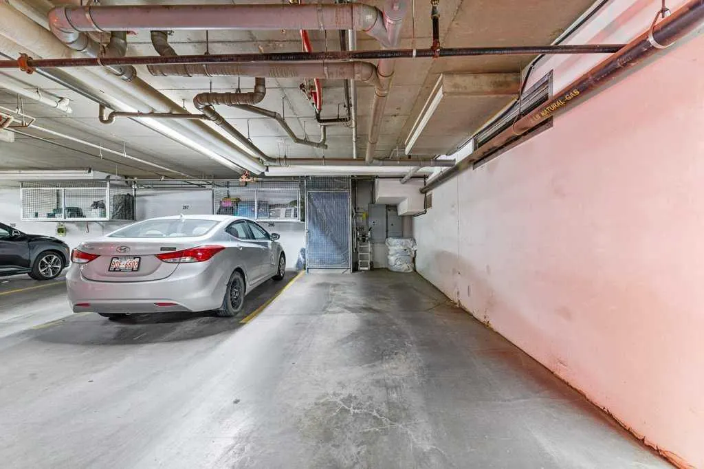 1 Crystal Green Lane, #129