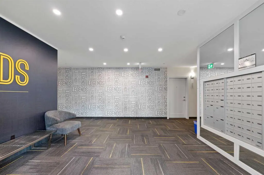 76 cornerstone Passage NE, #1404