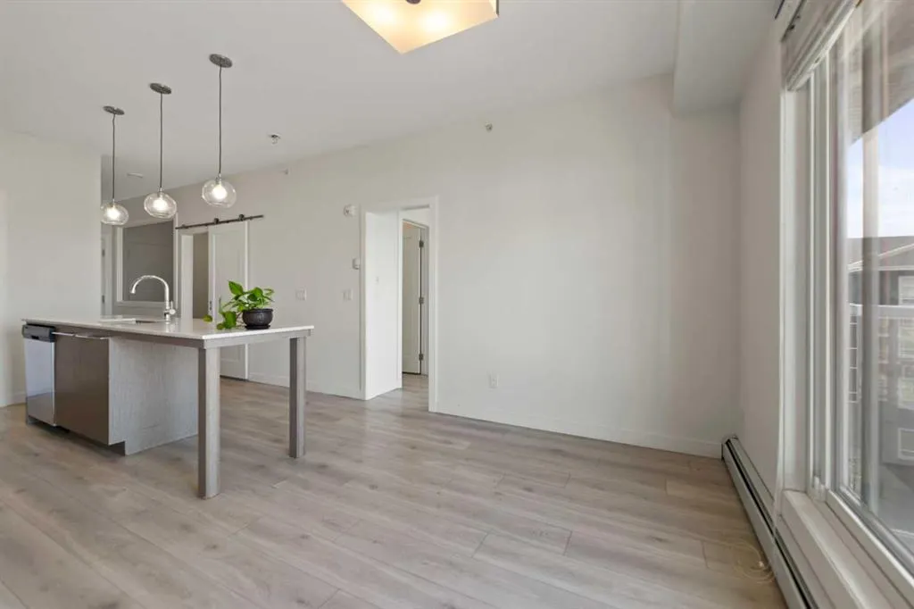 76 cornerstone Passage NE, #1404