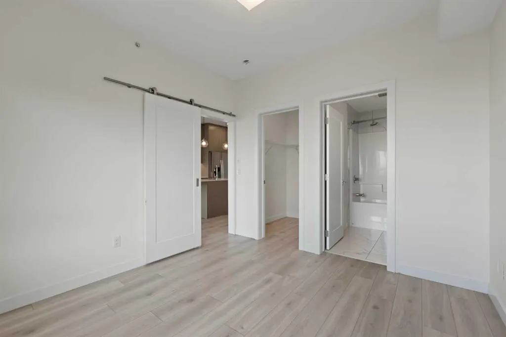 76 cornerstone Passage NE, #1404