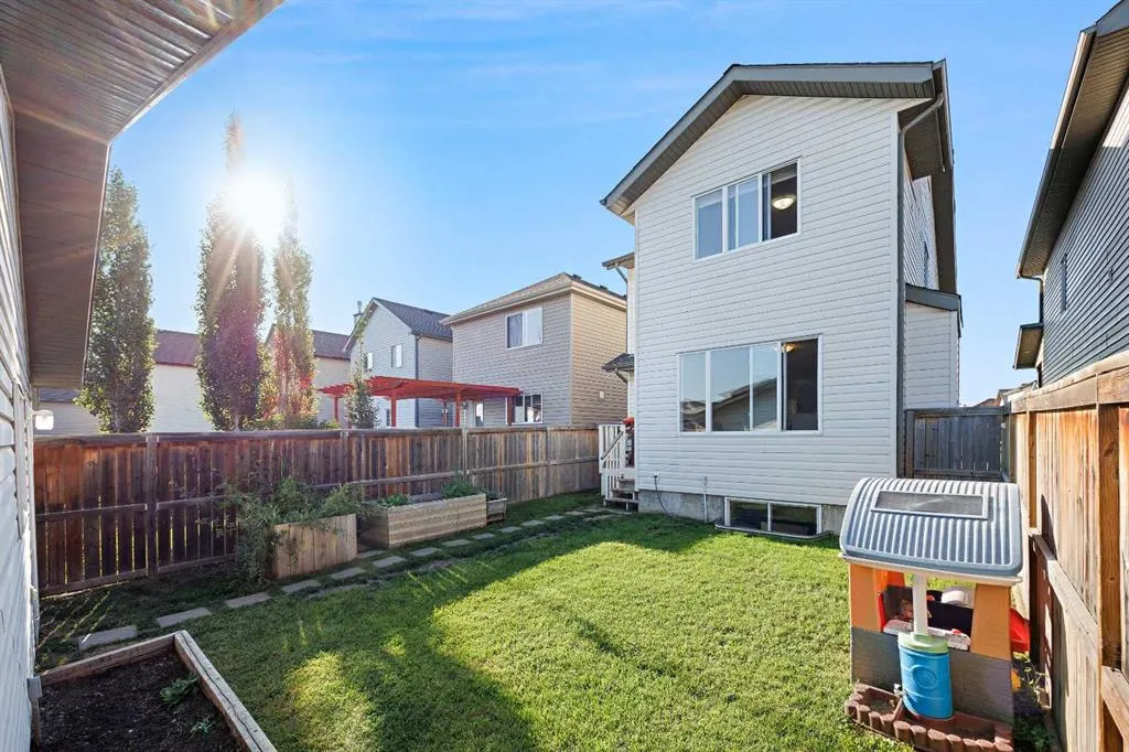 128 Everglen Road SW