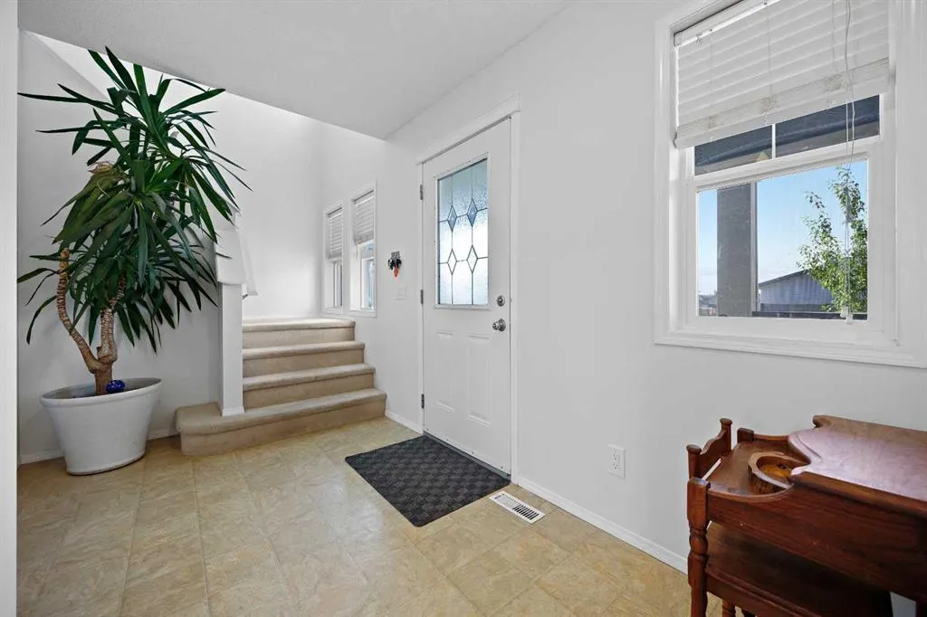 128 Everglen Road SW