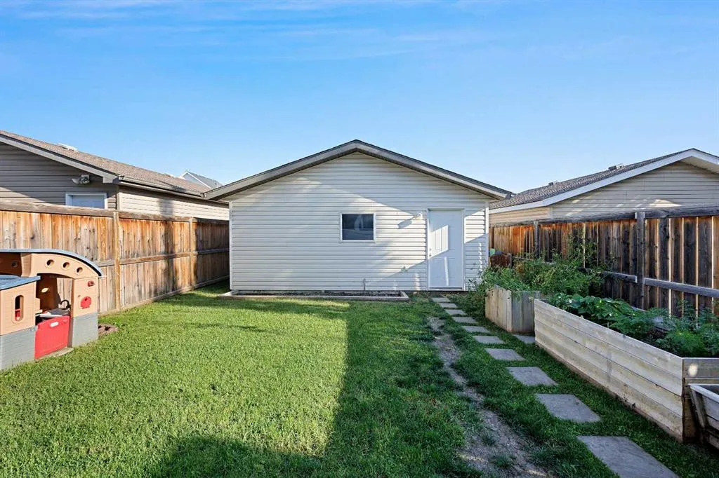 128 Everglen Road SW