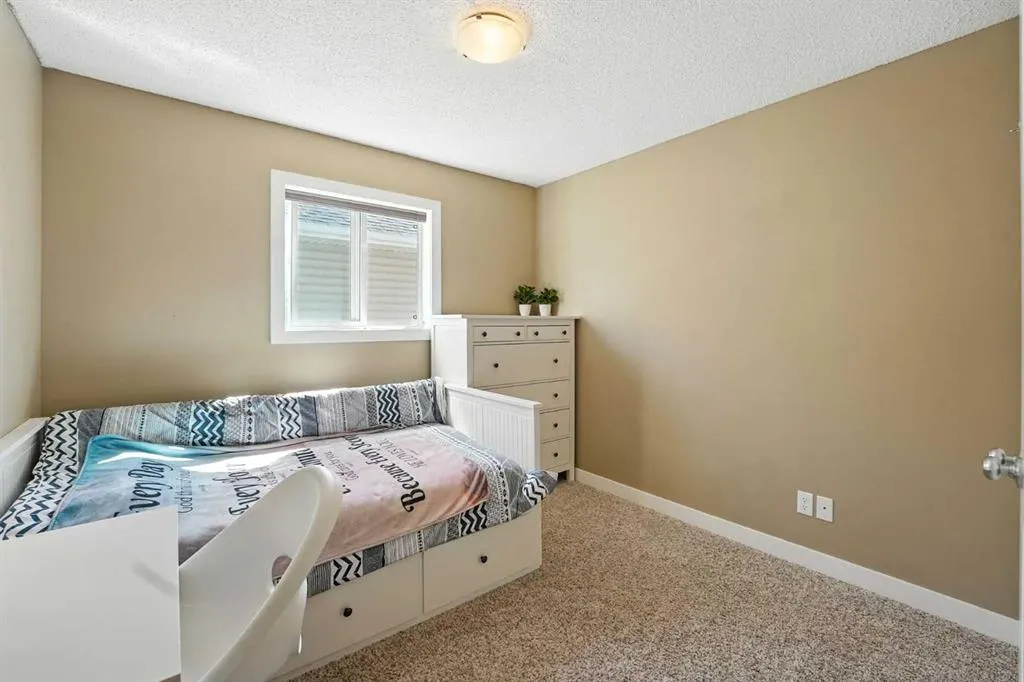 124 Kingsbridge Way SE
