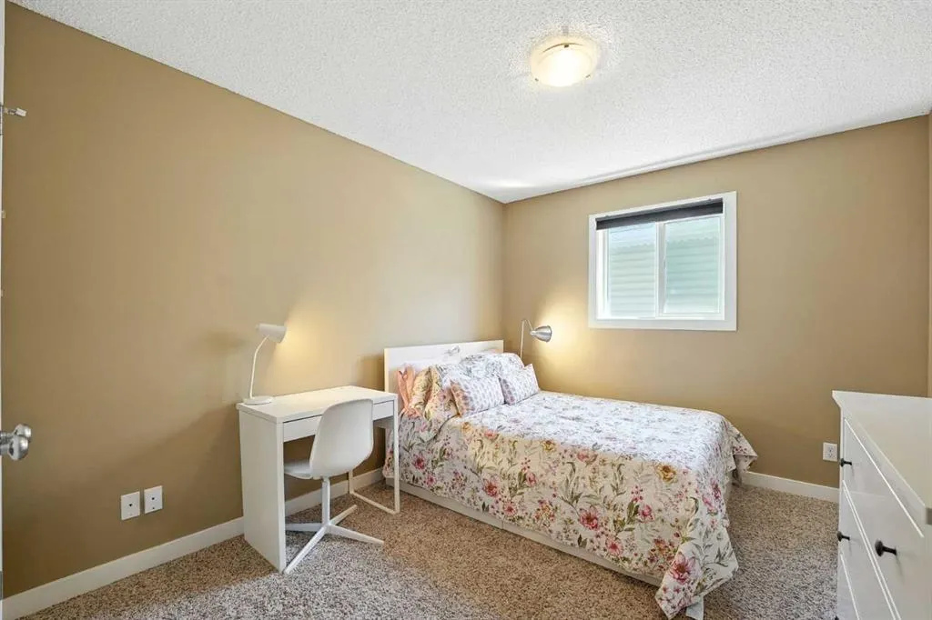 124 Kingsbridge Way SE