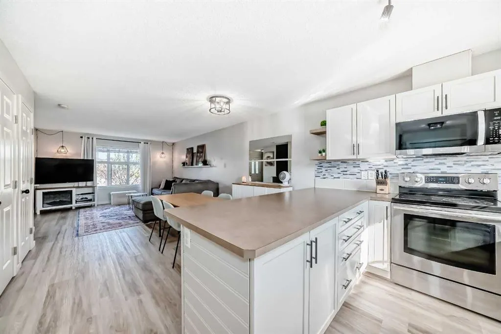 28 Sunset Road