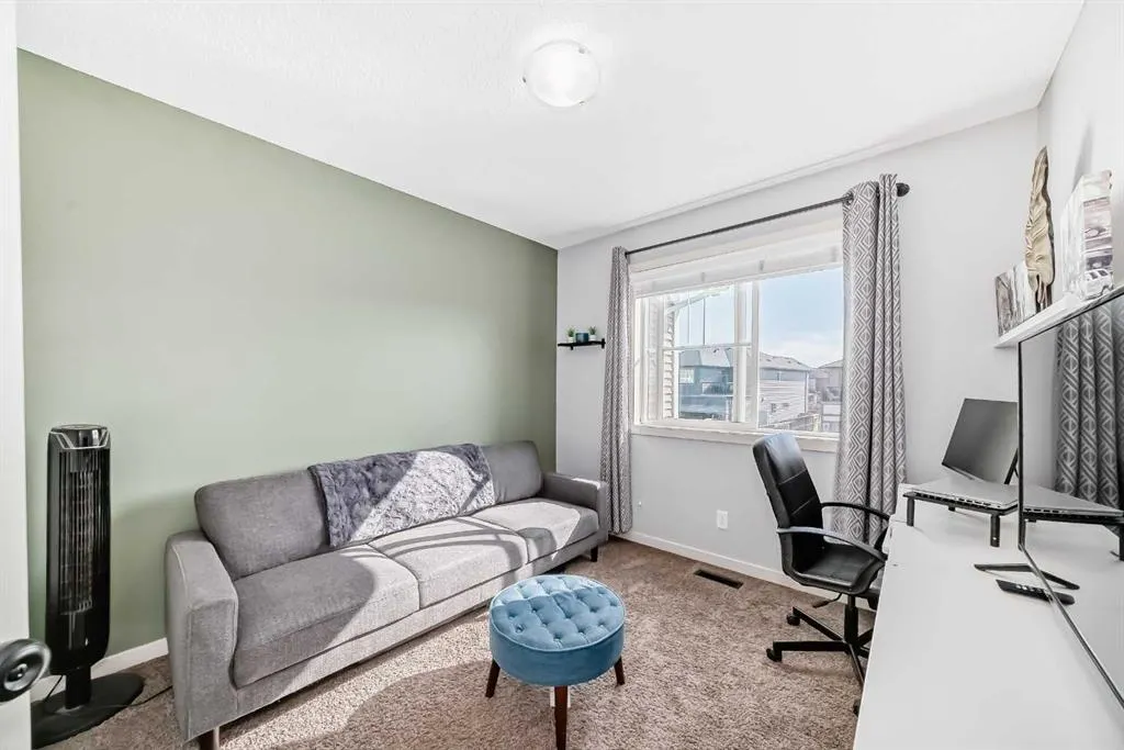 28 Sunset Road