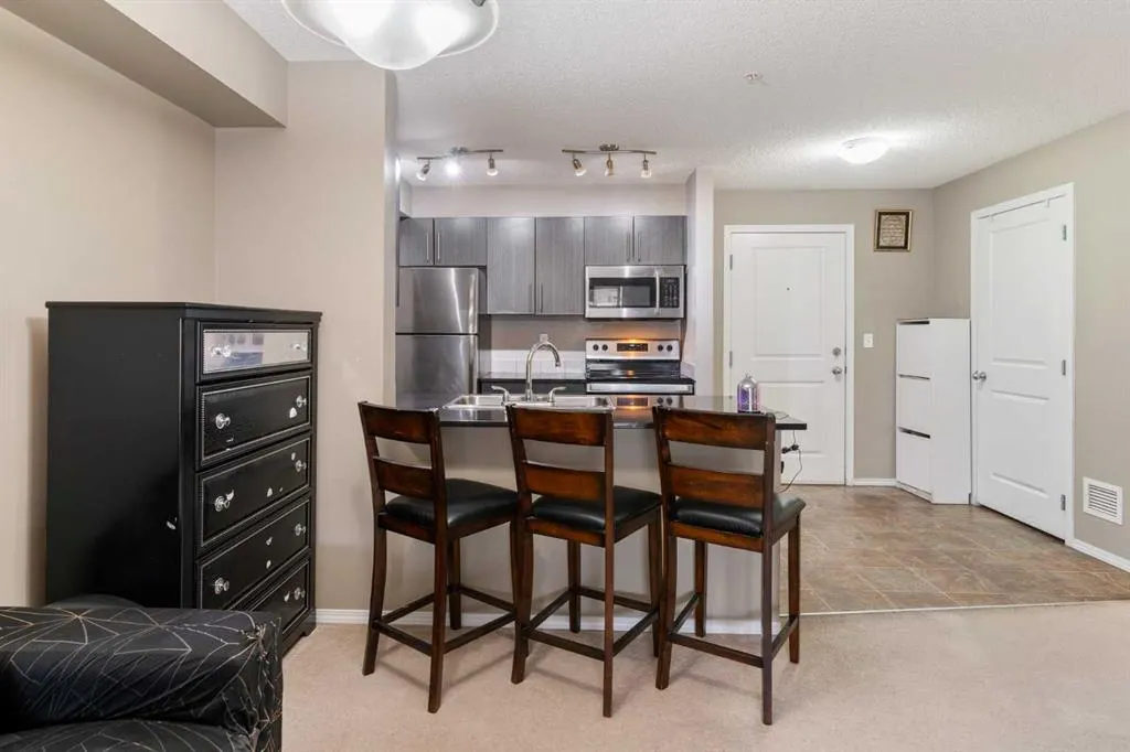 5 Saddlestone Way NE, #203