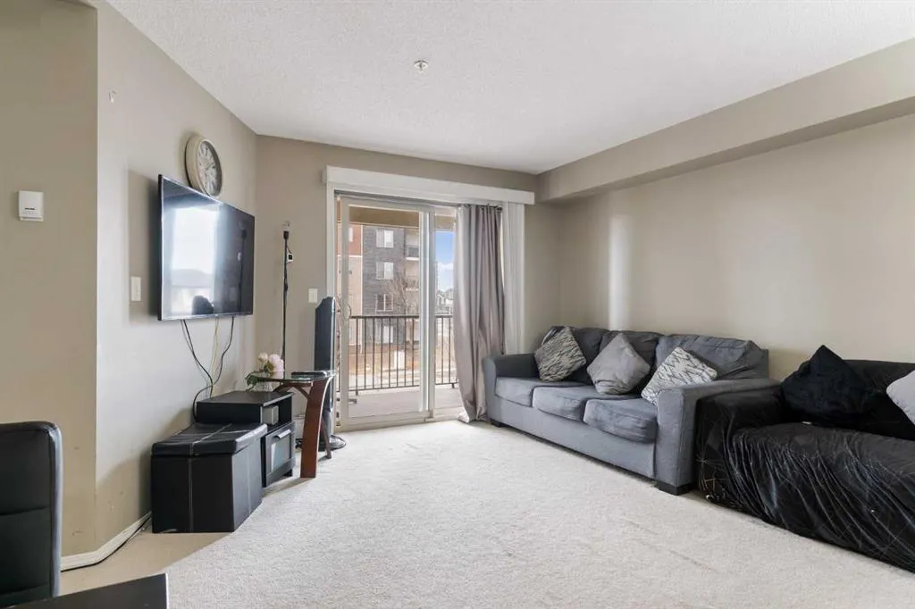 5 Saddlestone Way NE, #203