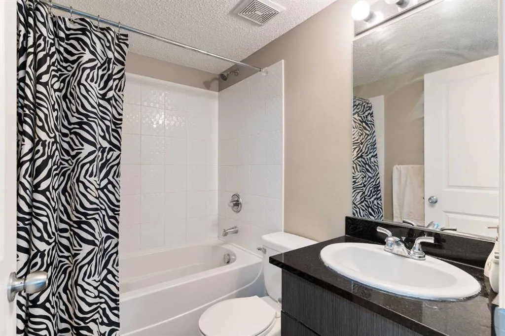 5 Saddlestone Way NE, #203