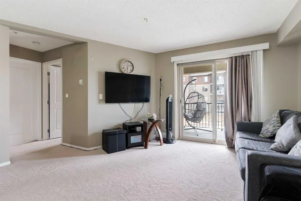 5 Saddlestone Way NE, #203