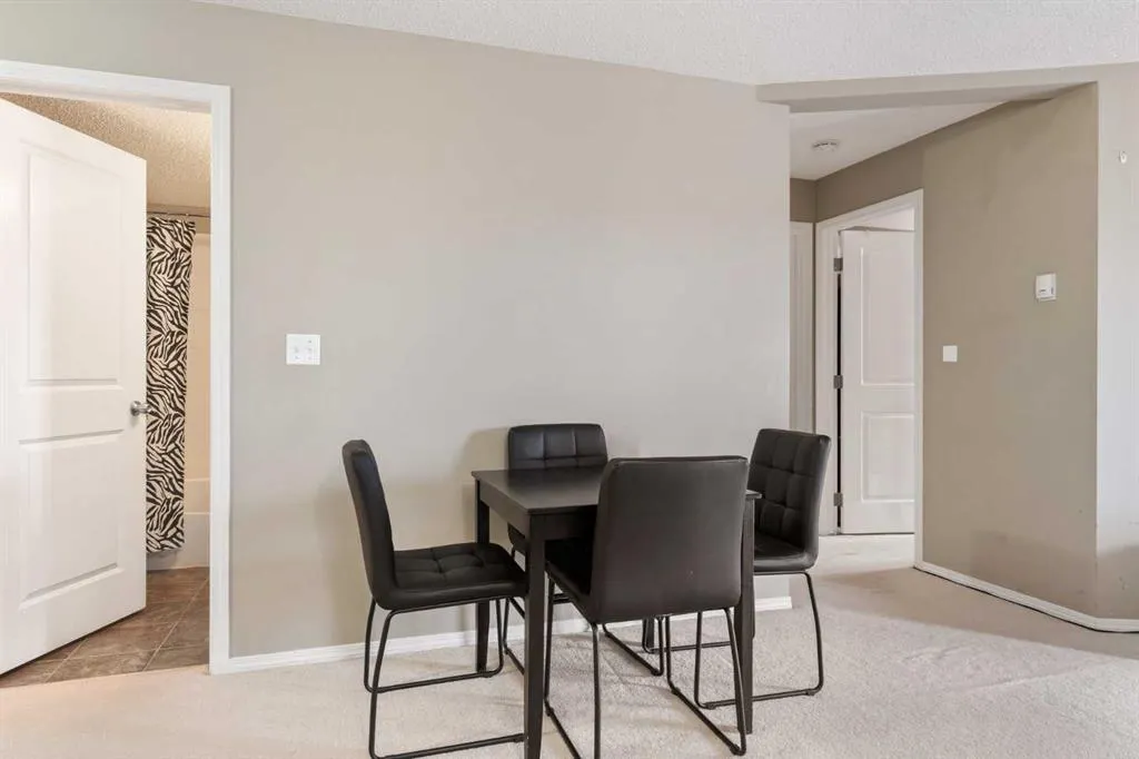 5 Saddlestone Way NE, #203