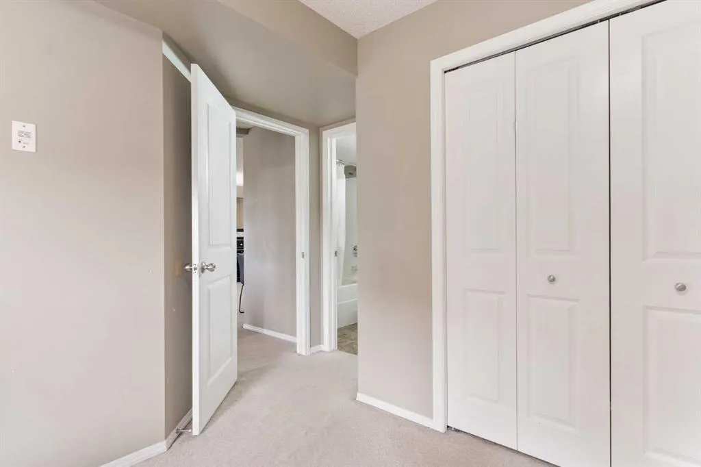 5 Saddlestone Way NE, #203