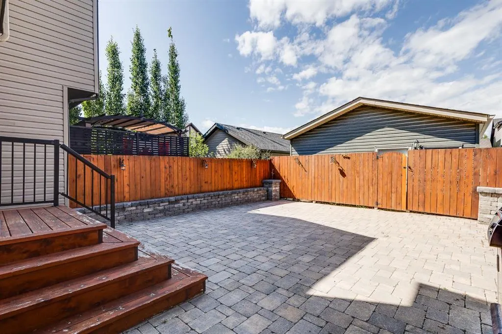 267 Cranford Close SE