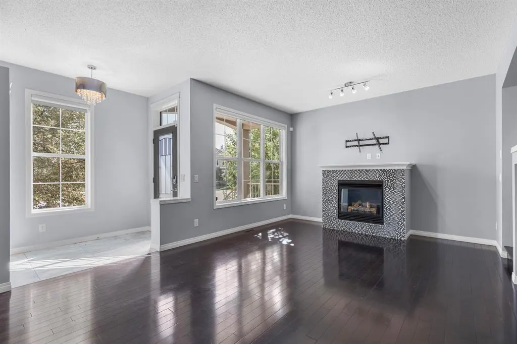 267 Cranford Close SE