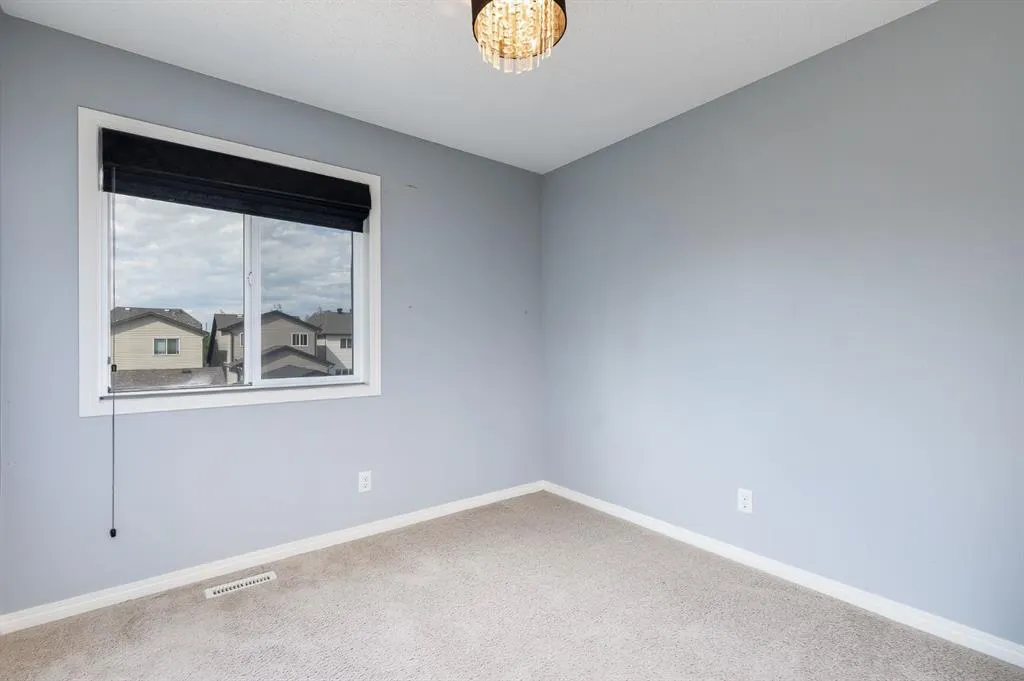 267 Cranford Close SE