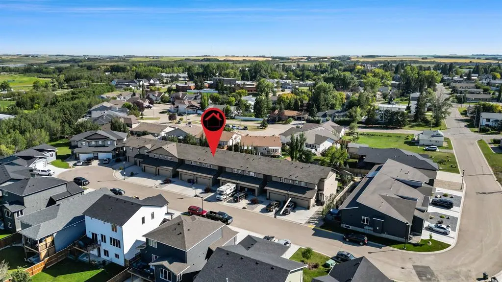 10 Poplar Ridge Close