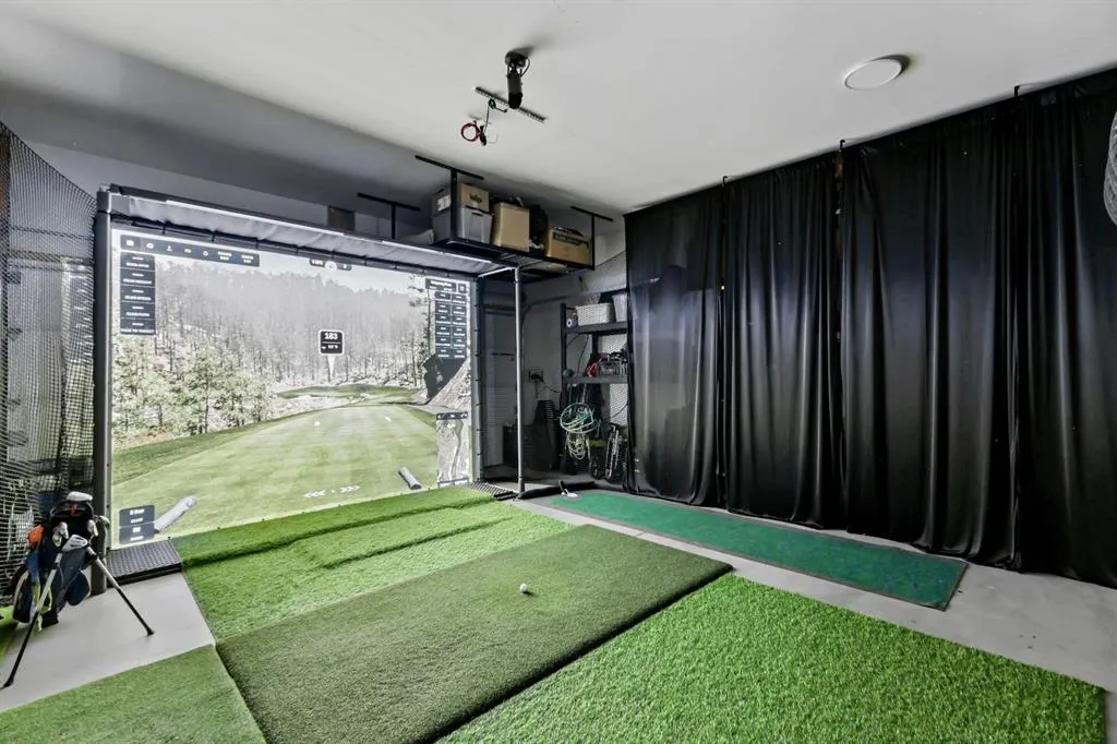 10 Poplar Ridge Close