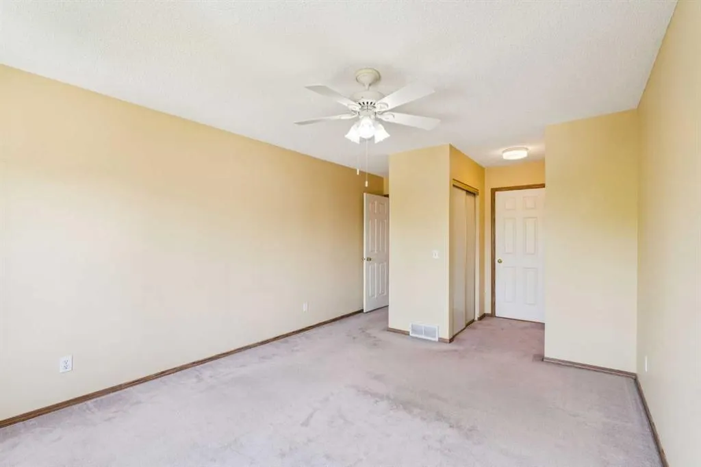 38 Somervale Point SW
