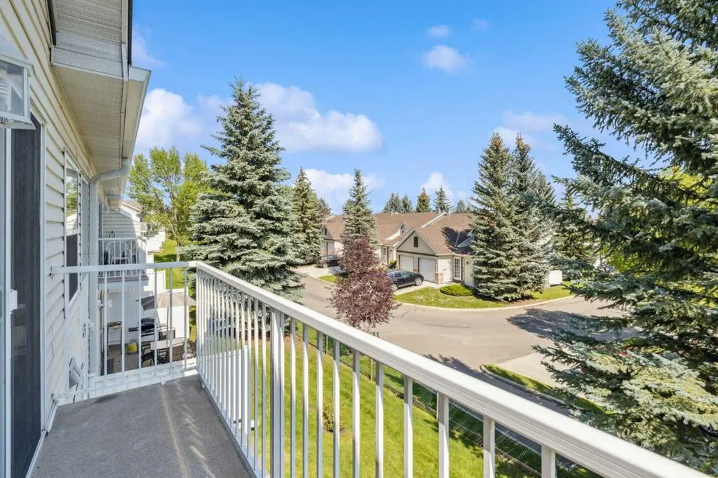 38 Somervale Point SW