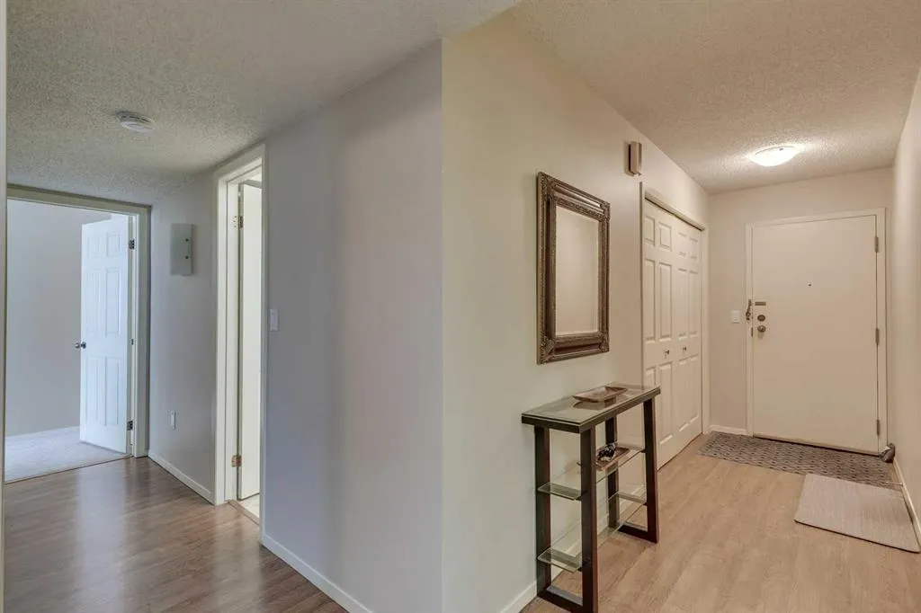 2425 90 Avenue SW, #309
