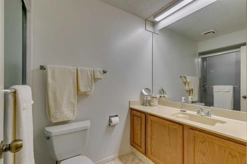 2425 90 Avenue SW, #309