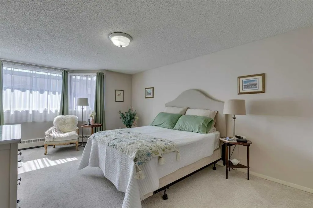 2425 90 Avenue SW, #309