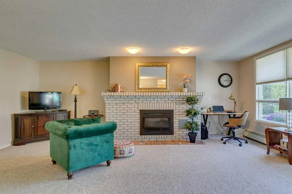 2425 90 Avenue SW, #309
