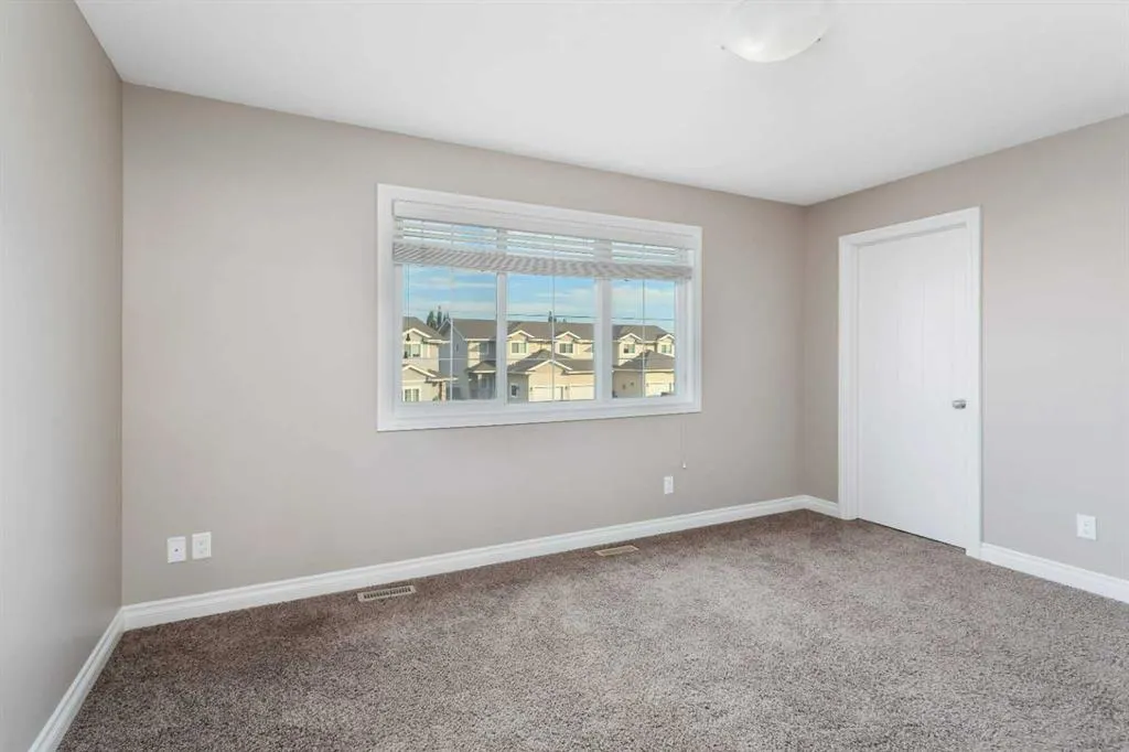 22 Ross Close