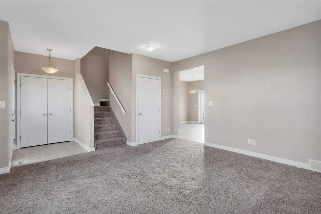22 Ross Close