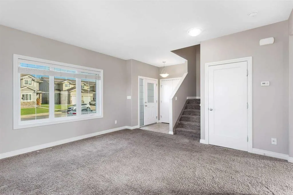 22 Ross Close