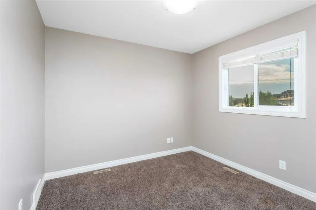 22 Ross Close