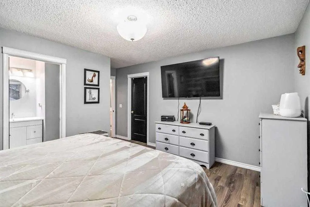 143 Breukel Crescent