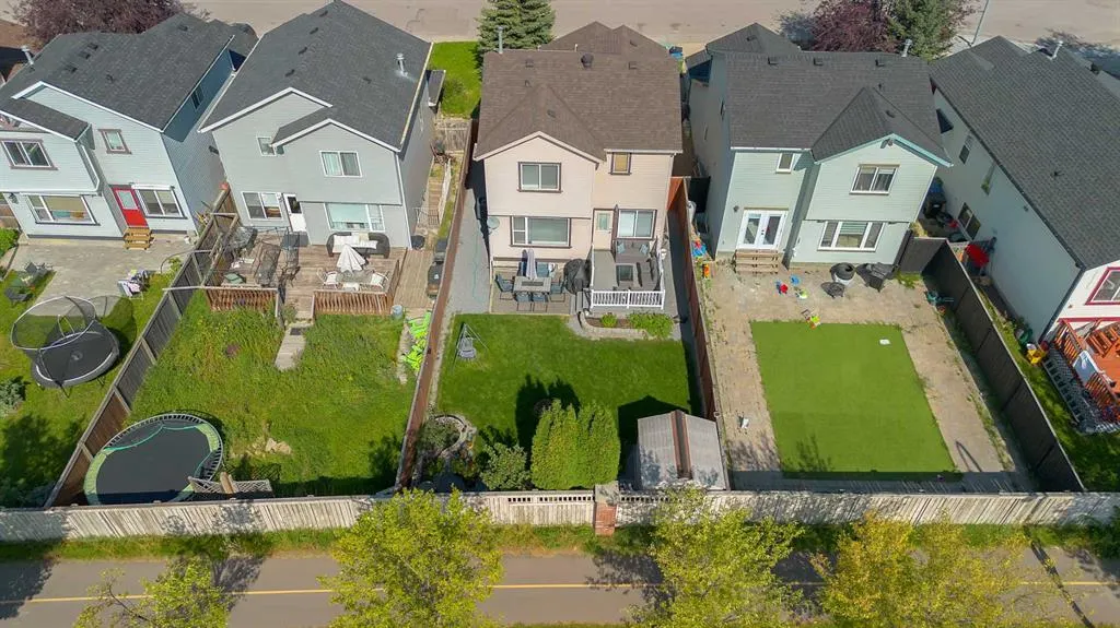 164 Covepark Close NE