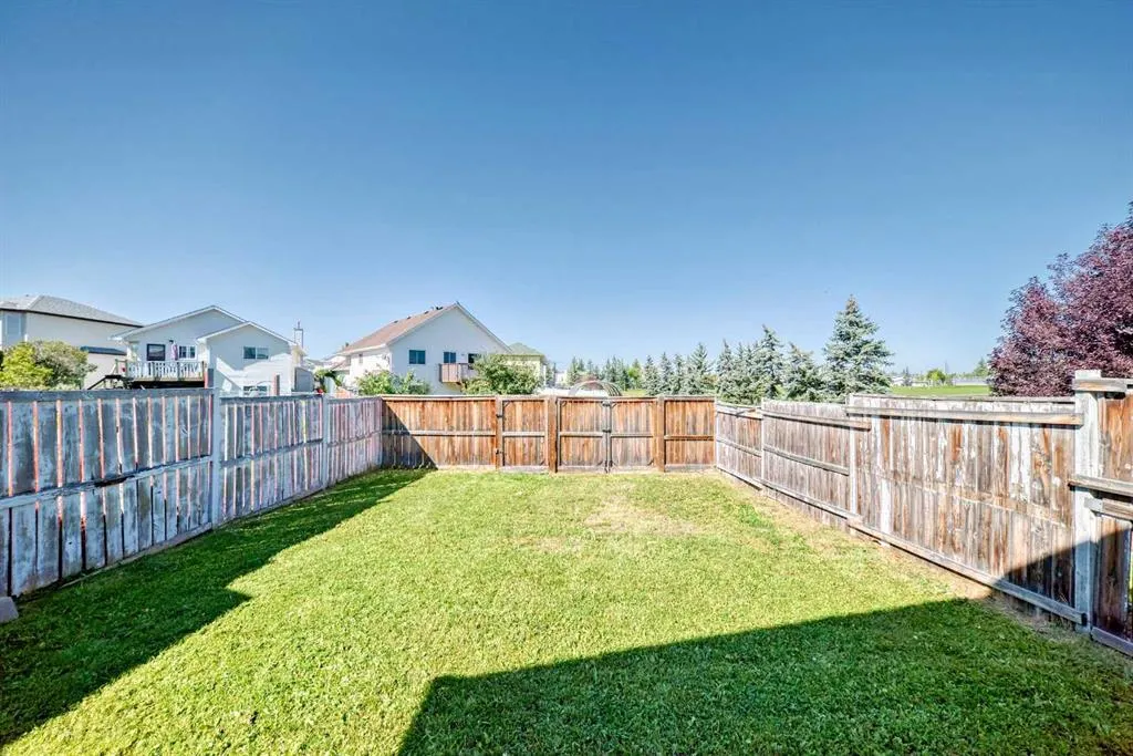 55 Applemead Court SE