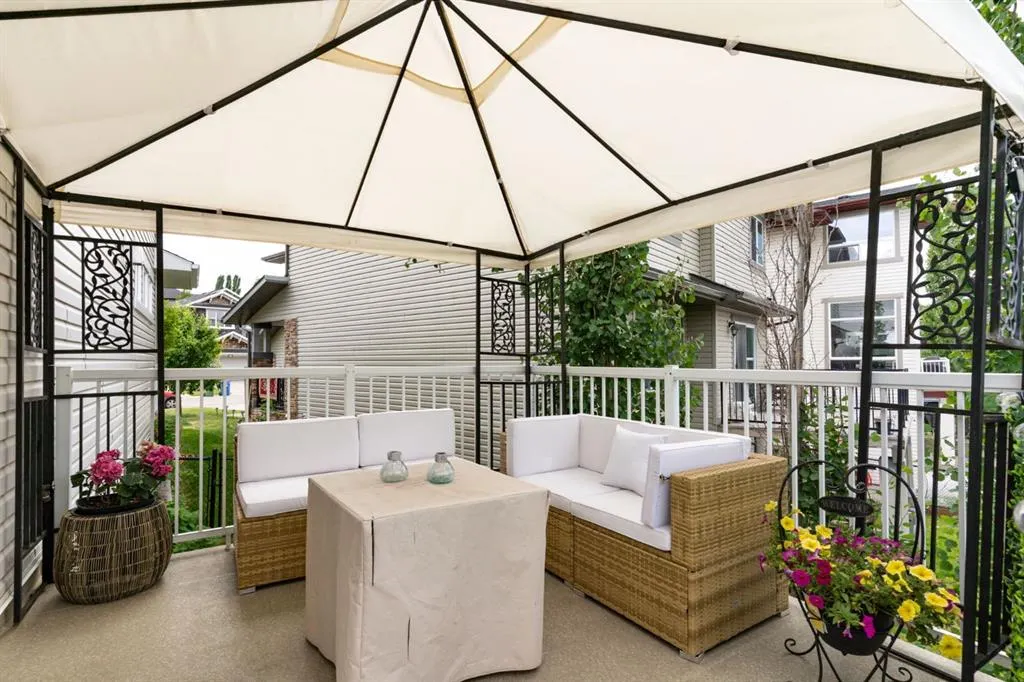 46 Crestbrook Hill SW