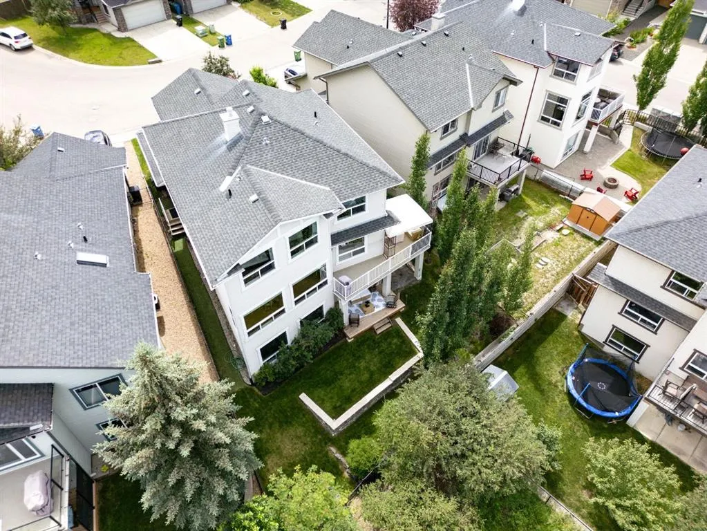 46 Crestbrook Hill SW
