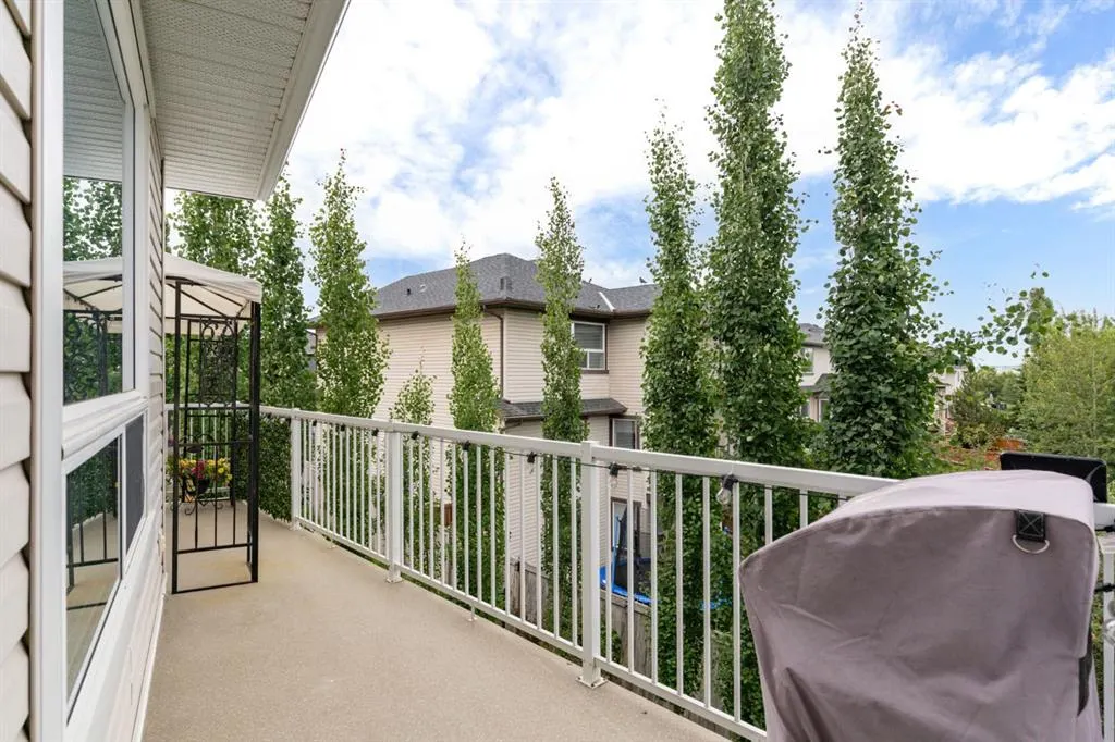 46 Crestbrook Hill SW