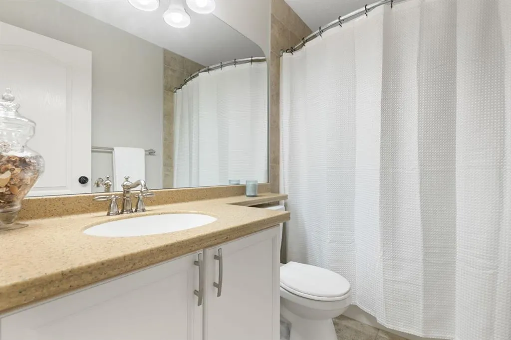 46 Crestbrook Hill SW