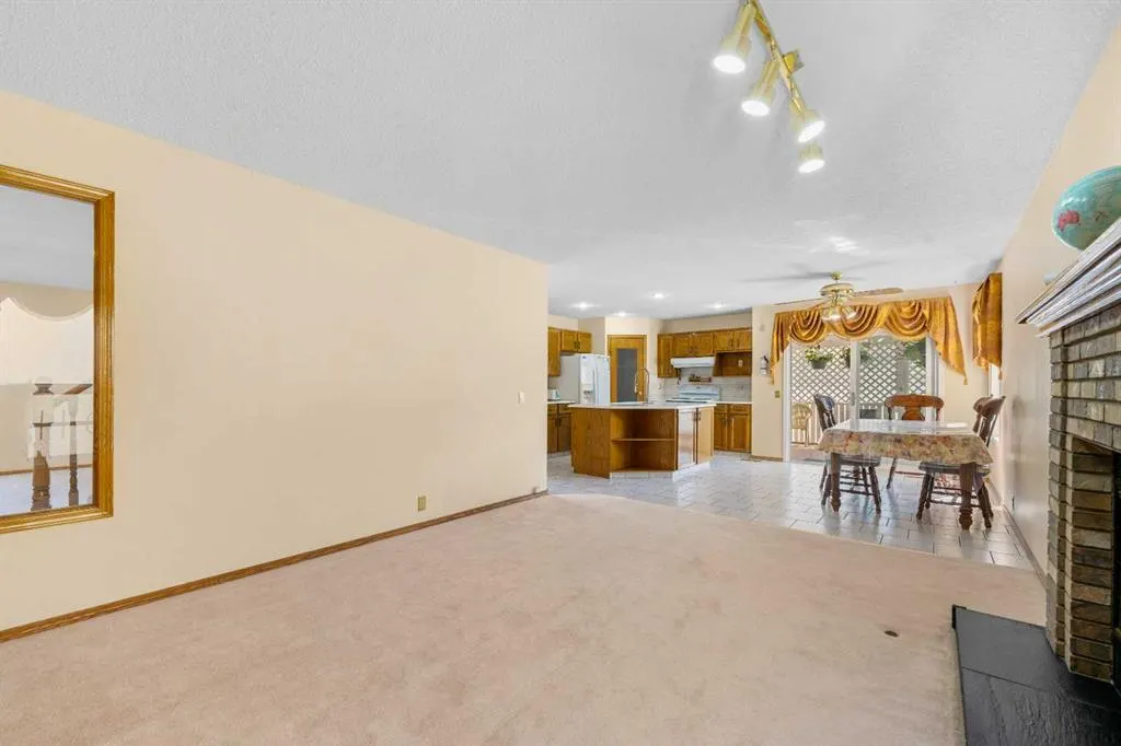 91 Coral Springs Boulevard NE