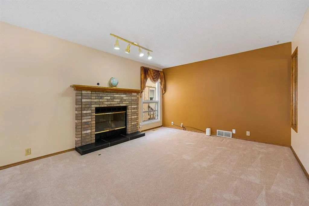 91 Coral Springs Boulevard NE