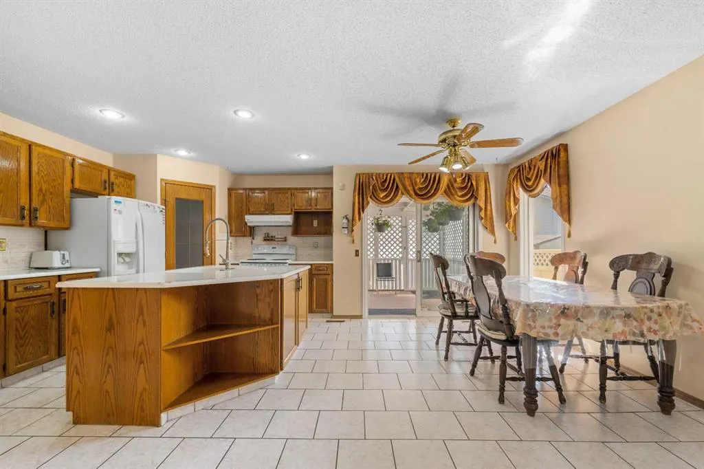 91 Coral Springs Boulevard NE