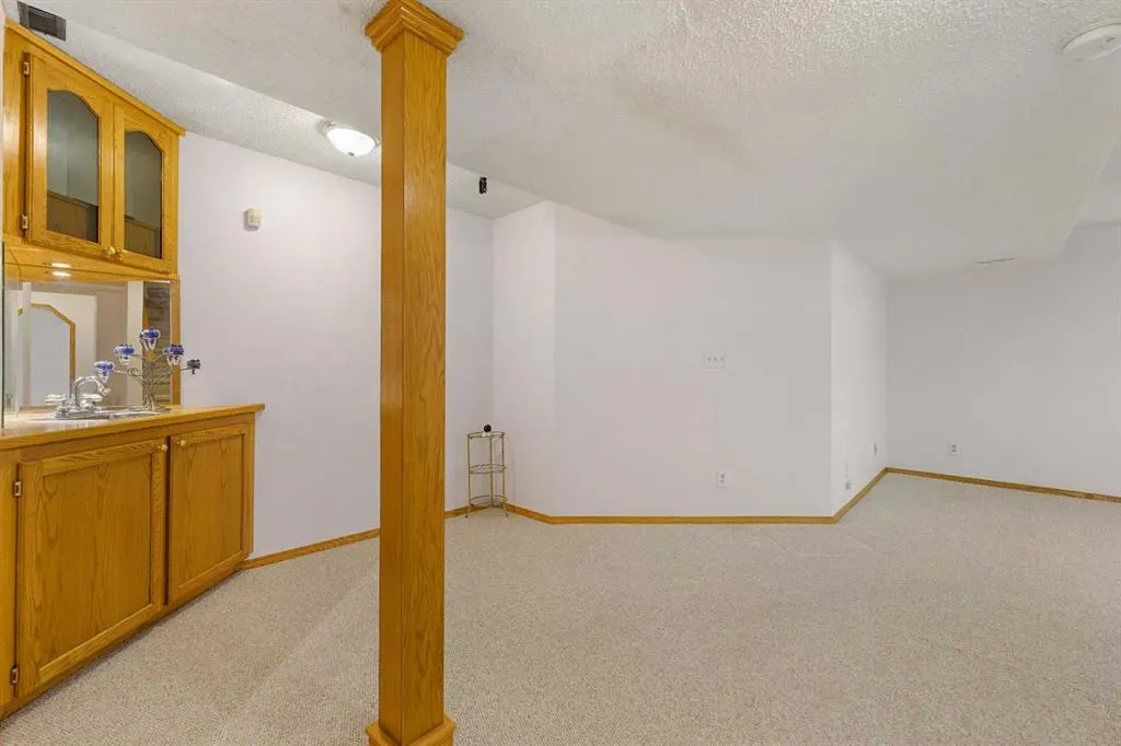 91 Coral Springs Boulevard NE
