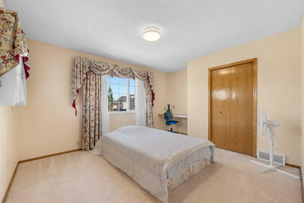 91 Coral Springs Boulevard NE