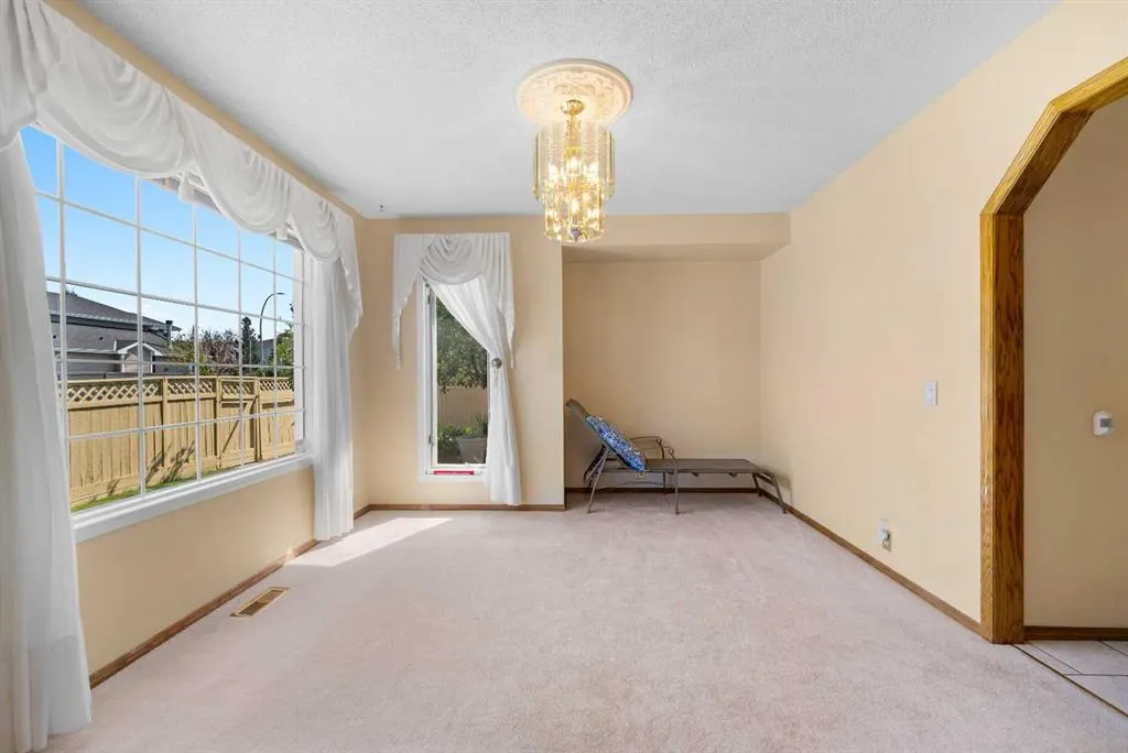 91 Coral Springs Boulevard NE