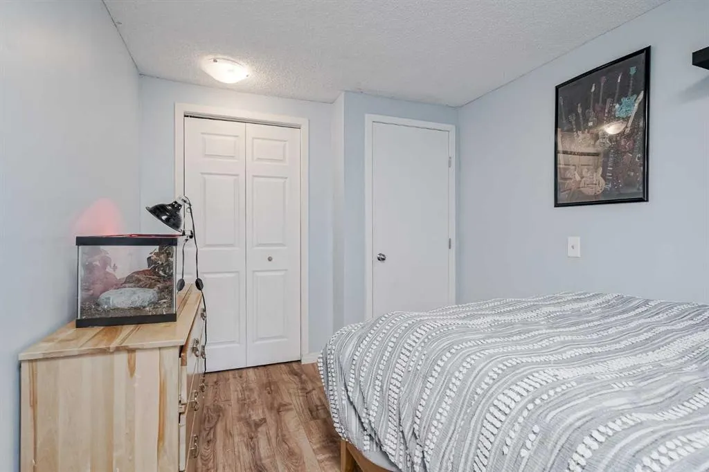 99 Midpark Gardens SE, #29