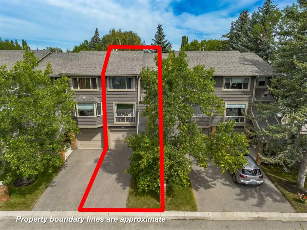 99 Midpark Gardens SE, #29