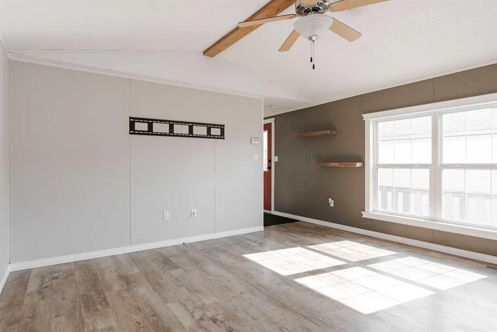 132 Grey Owl Place