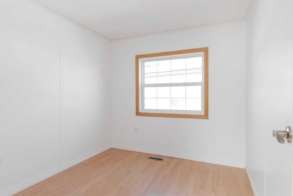 132 Grey Owl Place